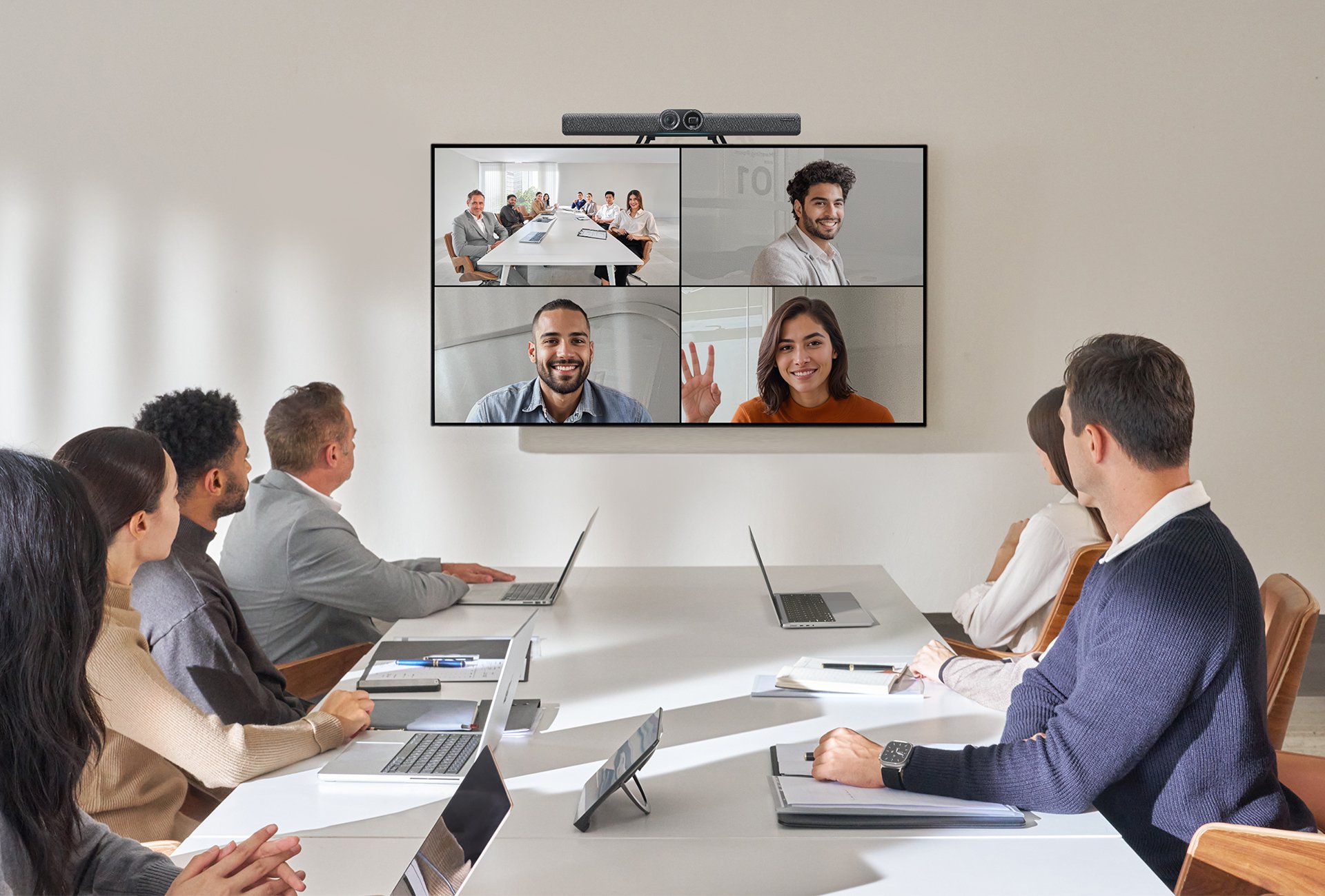 Video Bar -TV Mount up