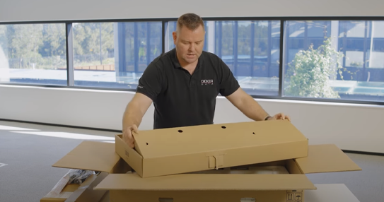Unboxing 03